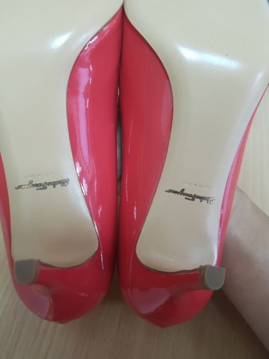 Туфлі Salvadore Ferragamo