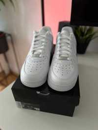 Nike Air Force 1 Low Supreme White 40