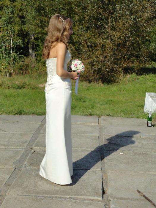 Продам сукню(костюм)