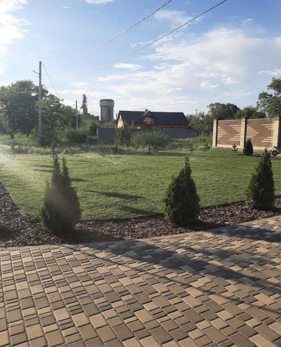 Ландшафтный дизайн/ландшафтний дизайн/аерація/газон/висадка рослин