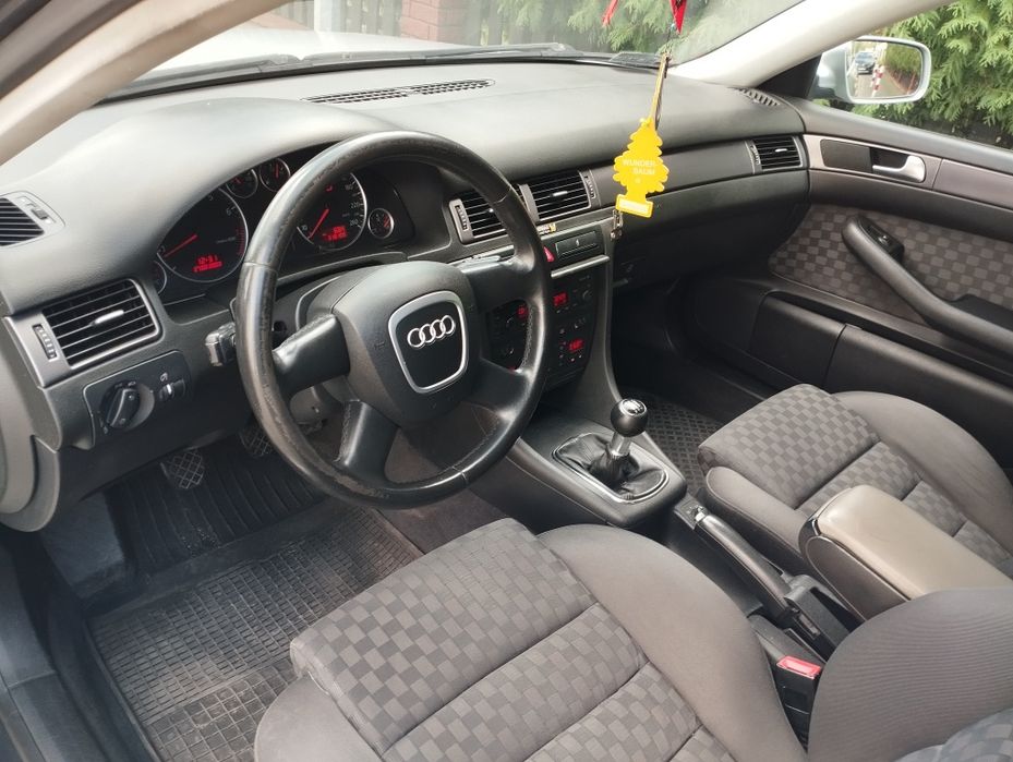 Audi A6 QUATTRO 2.4 170 km