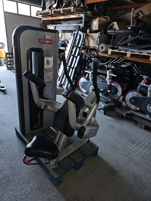 Maszyna brzuch Abdominal Star Trac technogym life fitness olymp hes