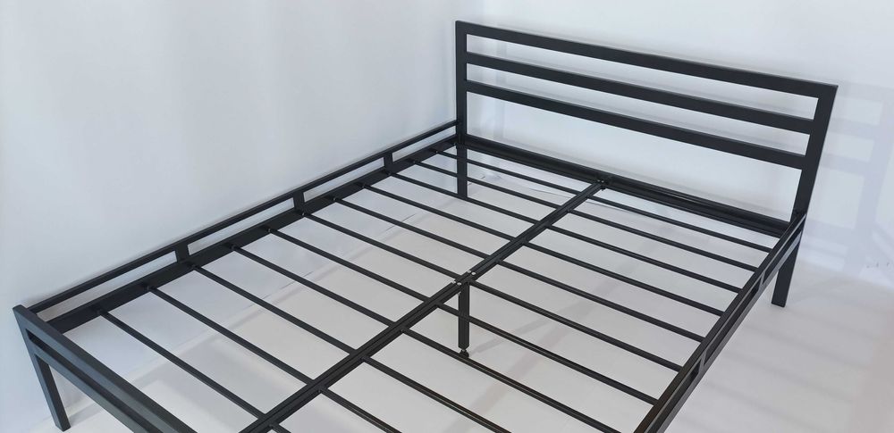 Металеве ліжко міцне і надійне в стилі Loft . лофт кровать белый цвет