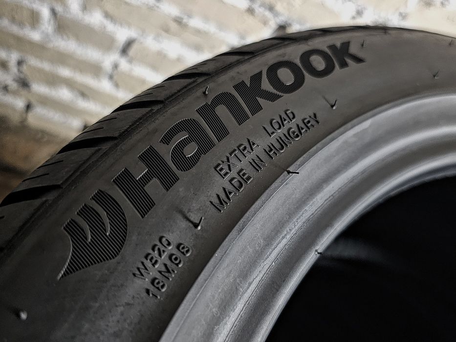 Зимові 215/45r17 Hankook | Hungary | 8mm | 2023 | Преміум комплект шин