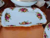 RED ROSES Algumas peças  para completar serviços Vintage