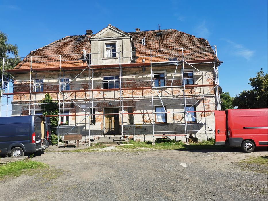 Wynajem Rusztowan elewacyjnych