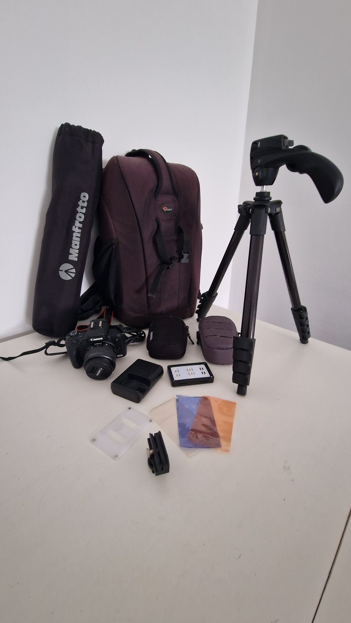 Conjunto Canon m50 com acessórios