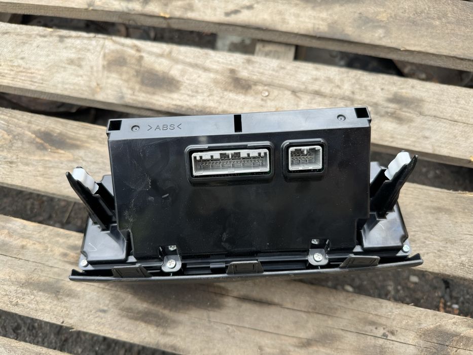 блок клімату Паджеро Вагон 4 ROCKFORD