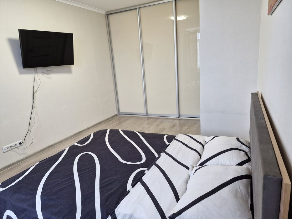 квартира подобово, посуточно