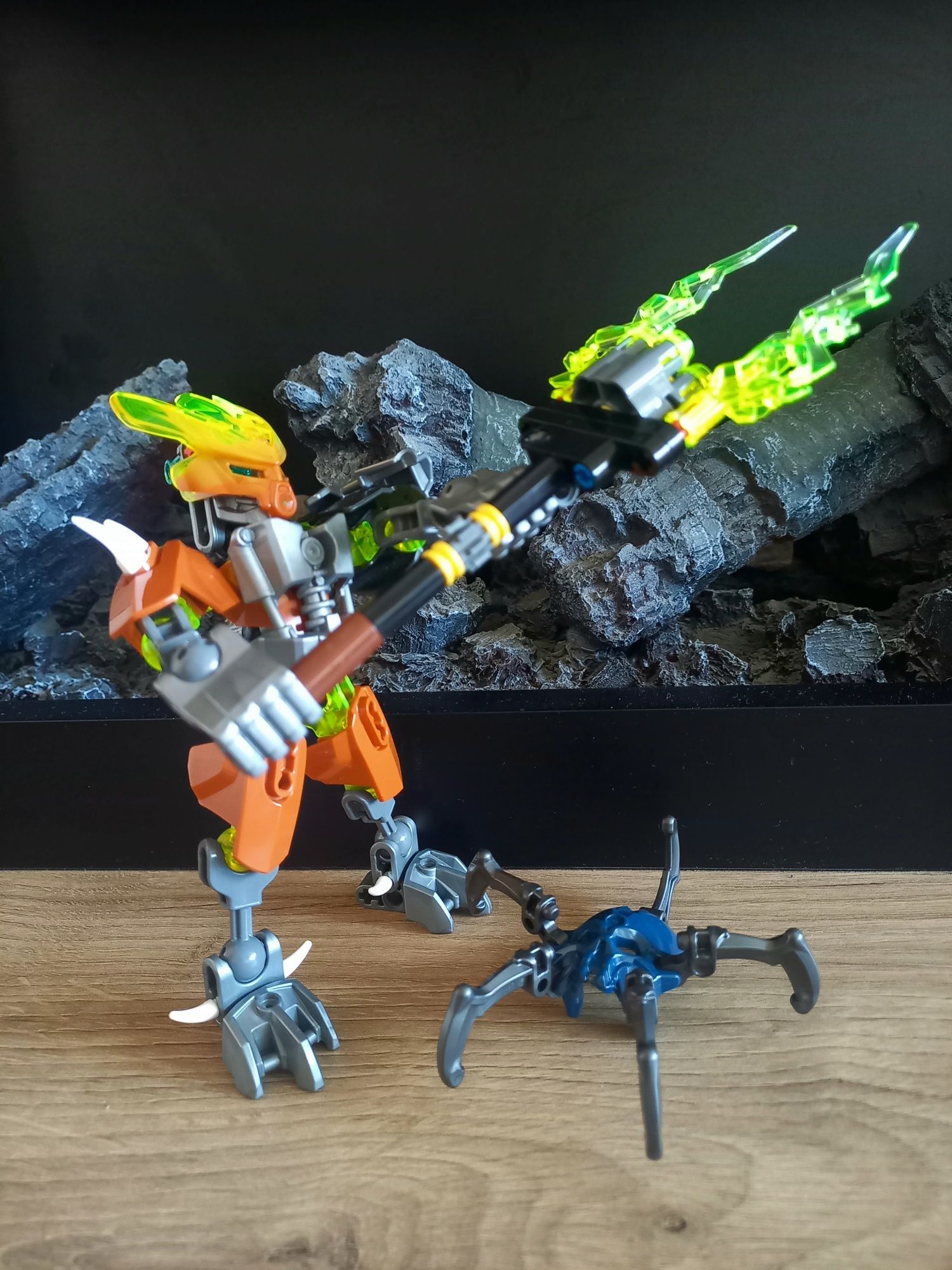 LEGO Bionicle 70779 Obrońca Skał Protector of Stone 2015 rok kompletny