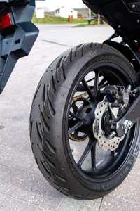 Honda CB125R ABS