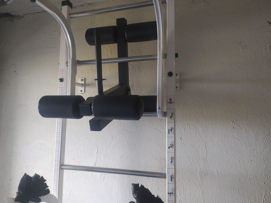 Штангу, скамья для жима