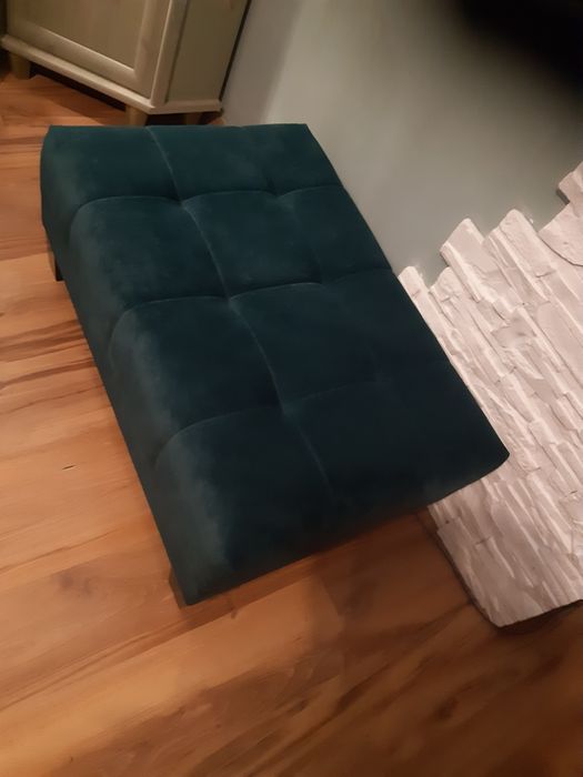 Sprzedam pufę pikowaną