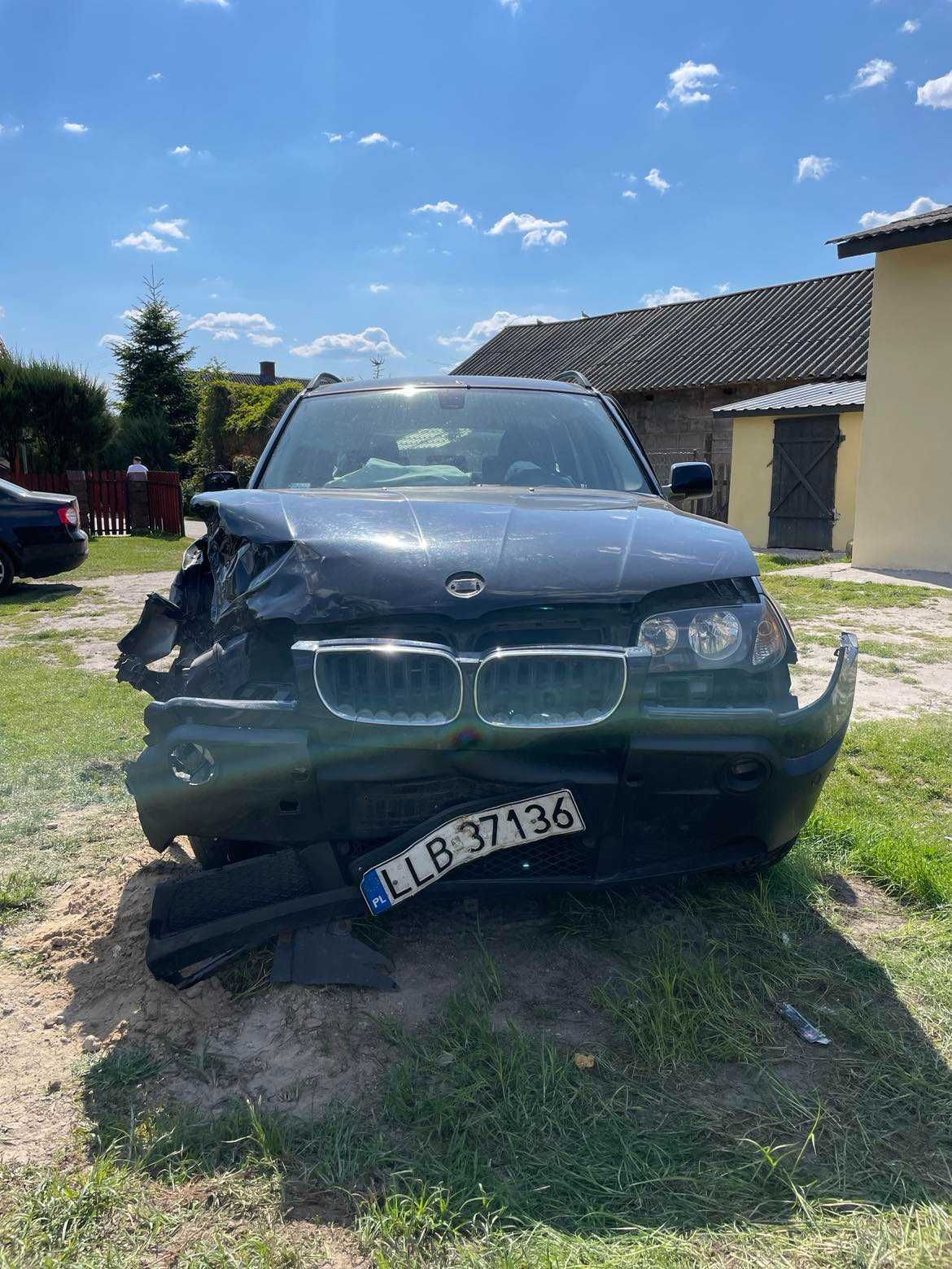 BMW X3 uszkodzony