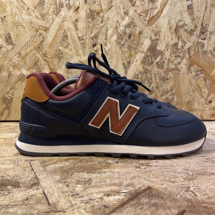 Чоловічі кросівки New Balance 574 ML574OMC