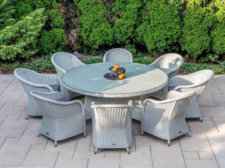 Komplet OLTRE Royal: Stół ø180 + 8 Foteli. | Cena Nowego - 21.790 zł.