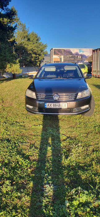 Автомобіль Фольксвагн