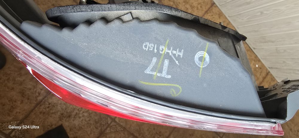 Lampa  tylna lewa Honda City 2008 rok zewnętrzna