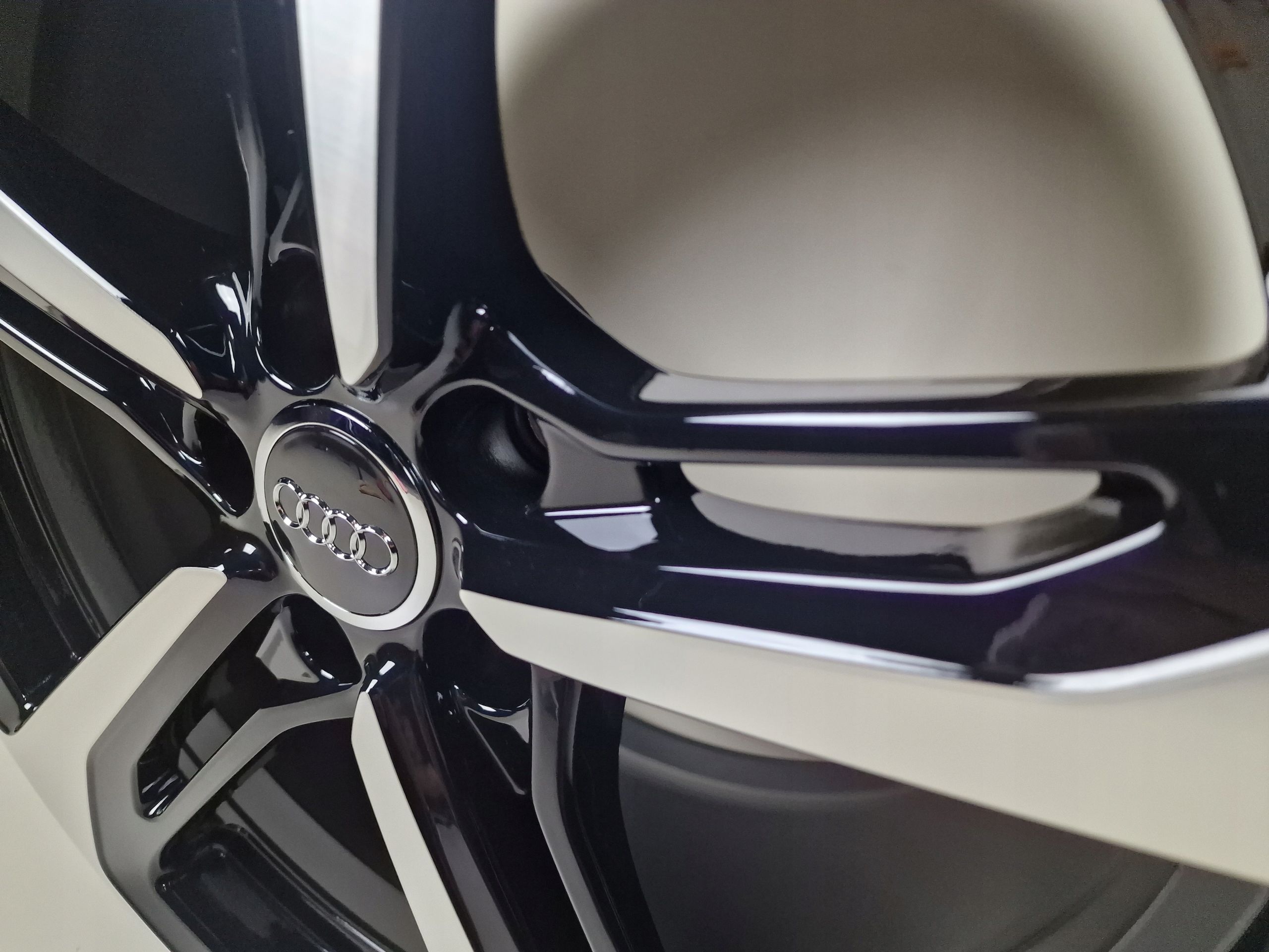 Oryginalne Felgi Audi 19" A3 A4 A6 A8  TT