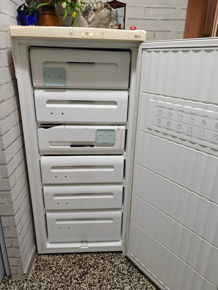 Zamrażarka Ardo 140L