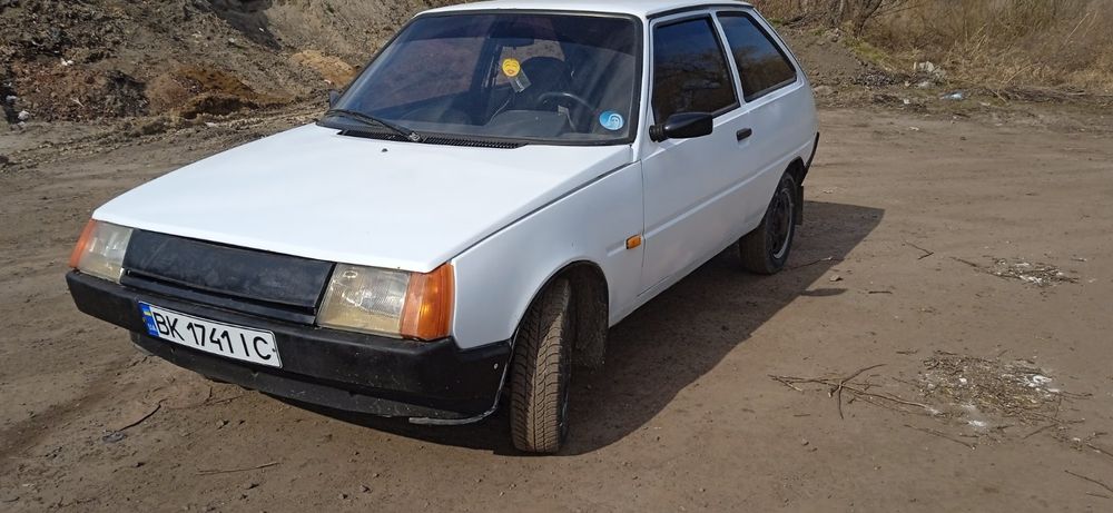 Заз Таврія , 1102