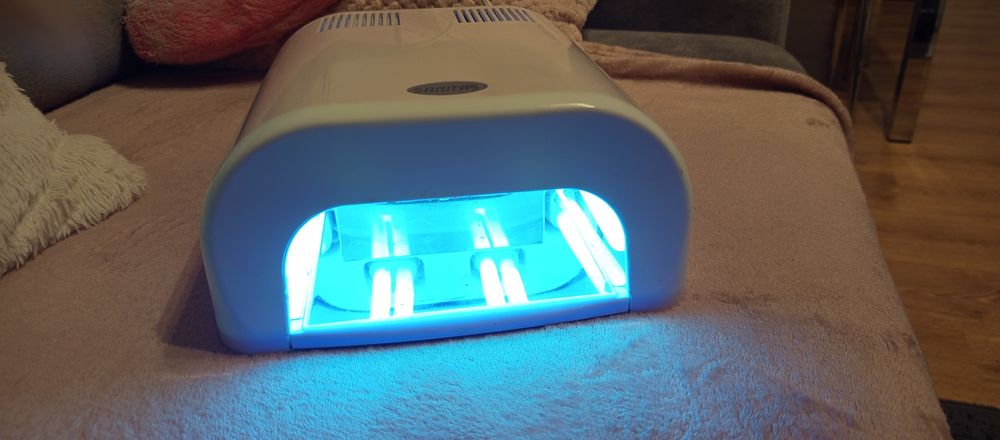 Lampa UV do paznokci Sanitas