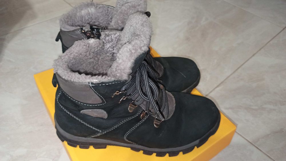 Ботинки зимние Tutubi мальчик р.38 стелька 24 см