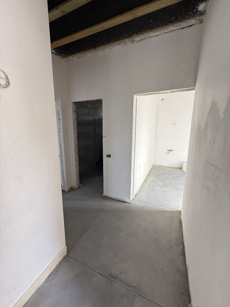 Будинок з підвалом в центрі Білогородки. Продаж без комісії!