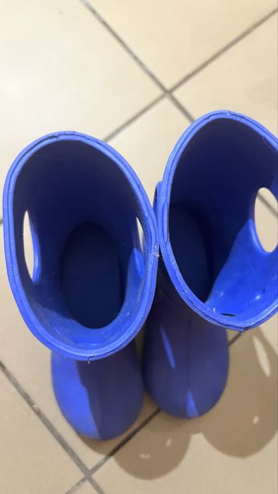 Дитячі чобітки з піни