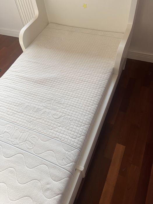 Łóżko - rozsuwany rozmiar , IKEA model Bosunge