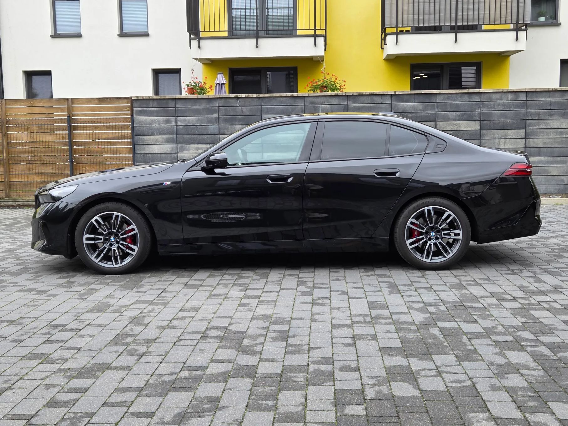 BMW Seria 5 BMW Seria 5 BMW 520i M Pro