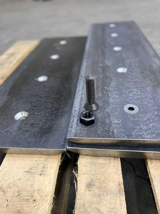 HARDOX, Lemiesze, blachy, pręty, twardość 500HB , śruby lemieszowe