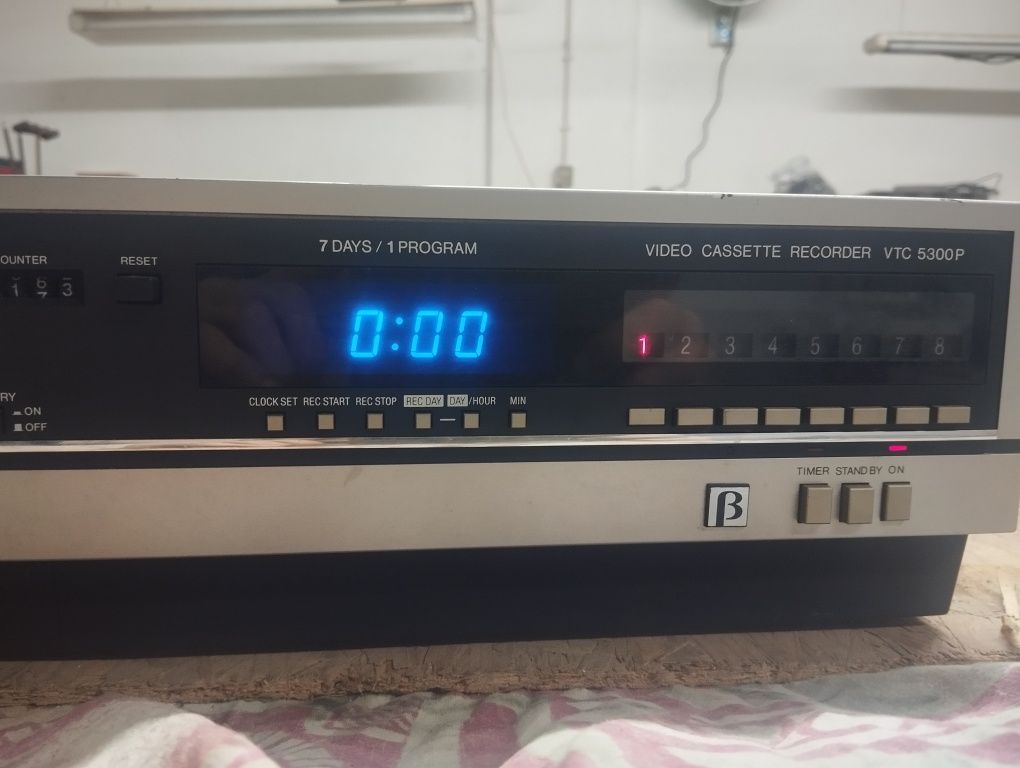 Video gravador Beta. Sanyo VTC 5300p