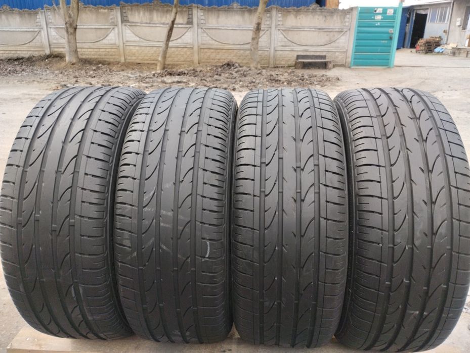 шини літні 235/50/18 Bridgestone dueler sport
