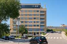 Apartamento T3 com varanda e Garagem, Foz Velha
