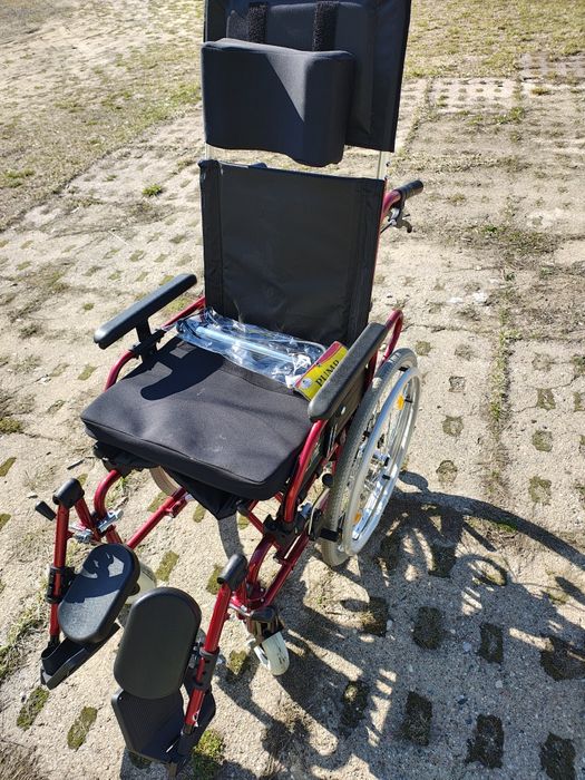 Wózek inwalidzki Viteacare Recliner Extra