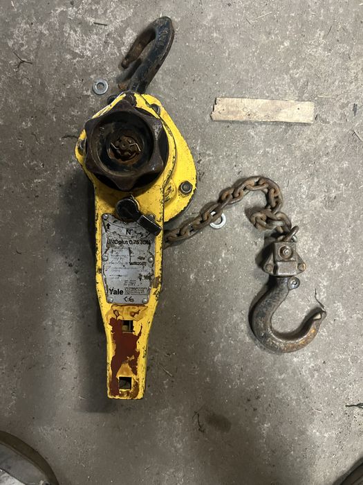 Wciagnik bks 0,75 t