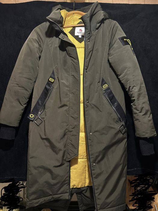 Тепла жіноча зимова куртка