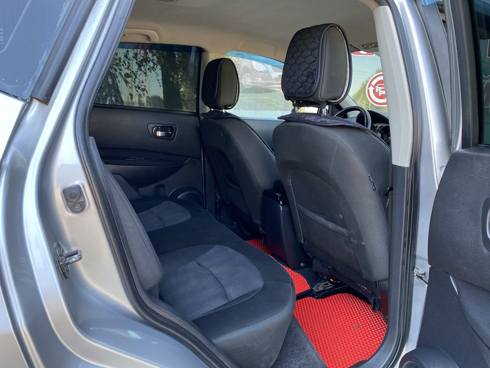Nissan Qashqai 2.0 Автомат
