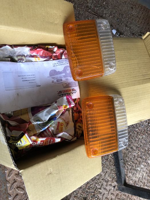 Farolins frente Toyota Landcruiser BJ40