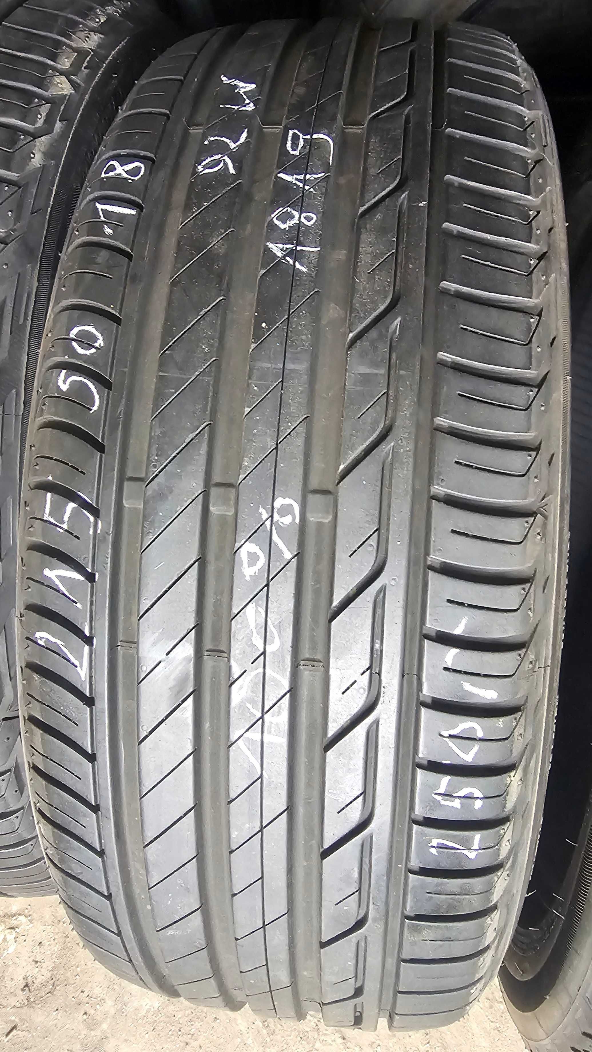 215/50R18 Bridgestone Turanza T001 Lato