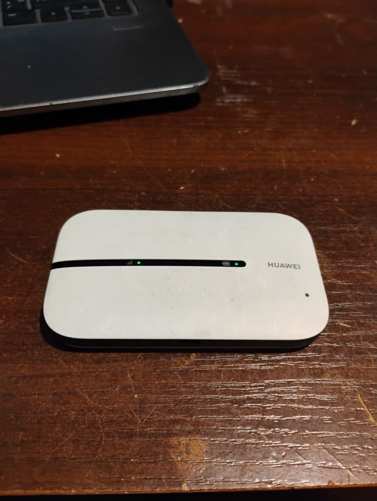 Router Huawei Mobile Wifi E5576, -320 4G LTE na kartę SIM