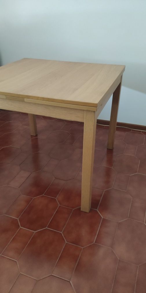 Mesa de sala IKEA Bjursta 90x90