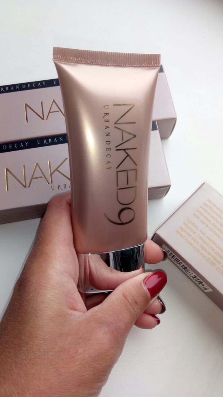 Тональный крем Naked 9 Urban Decay SPF 15