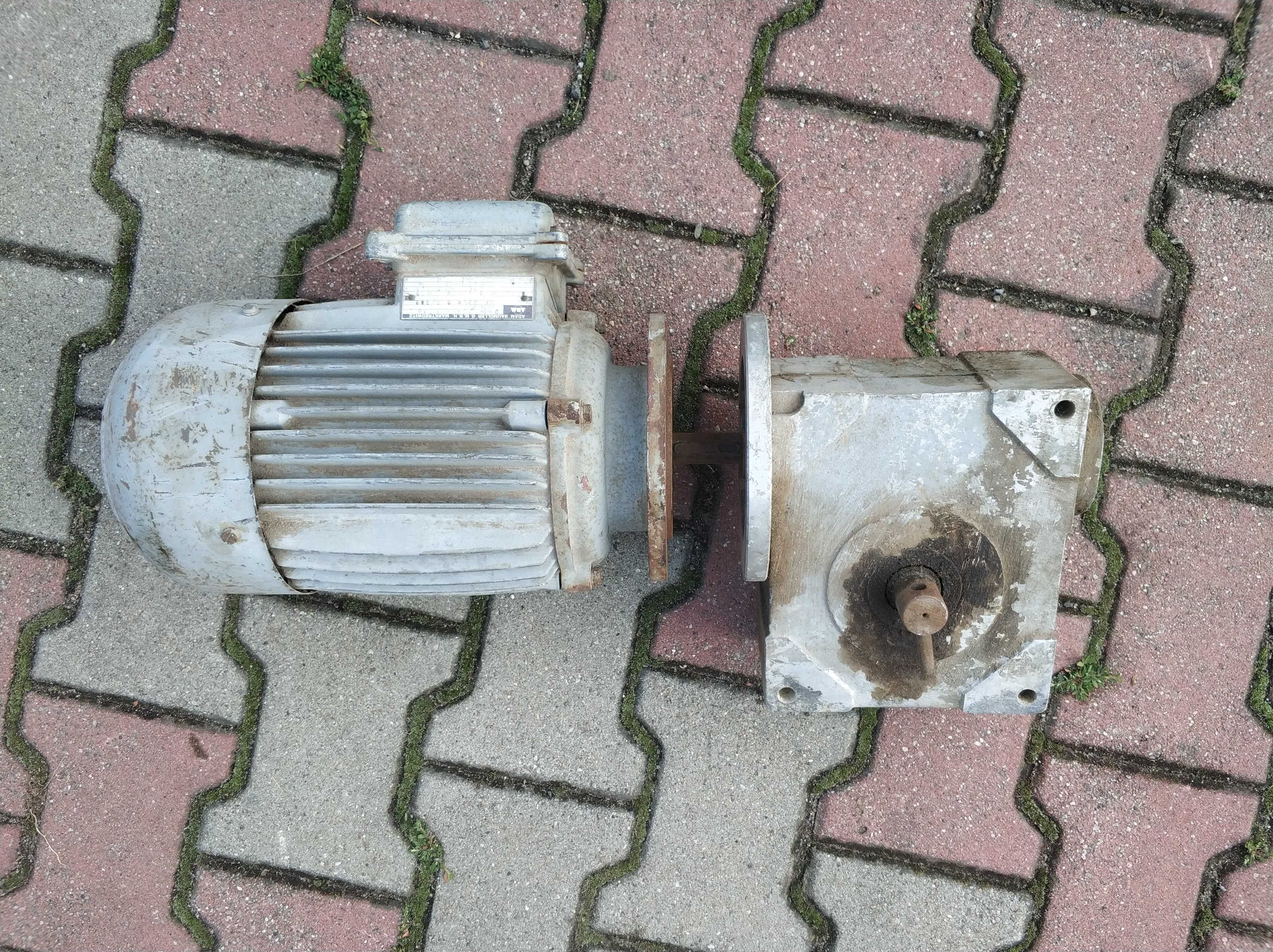 Silnik motoreduktor kątowy szklarniowy przekładnia 0.75 kW ABM