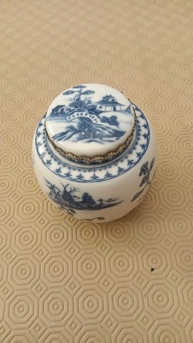 Caixa Redonda - Companhia das Índias