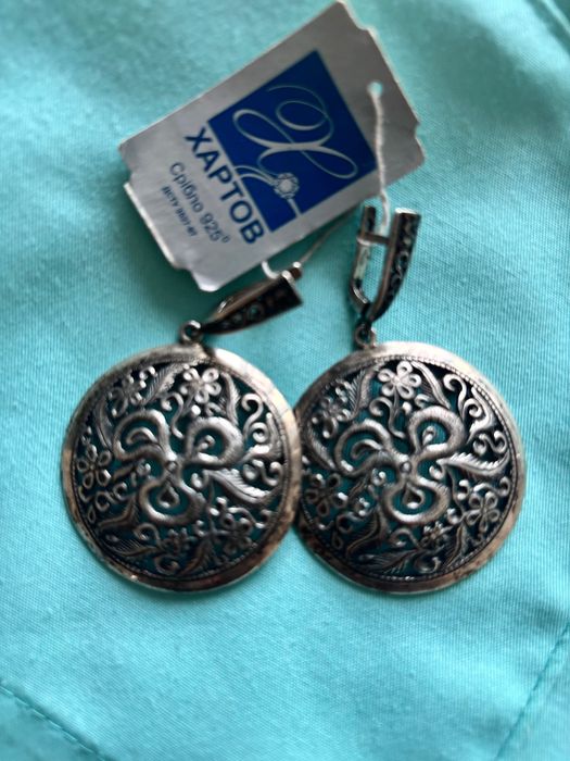 Продам срібні сережки