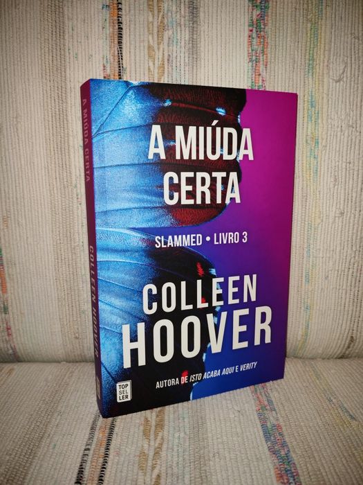 A miúda certa | Colleen Hoover (Portes grátis)