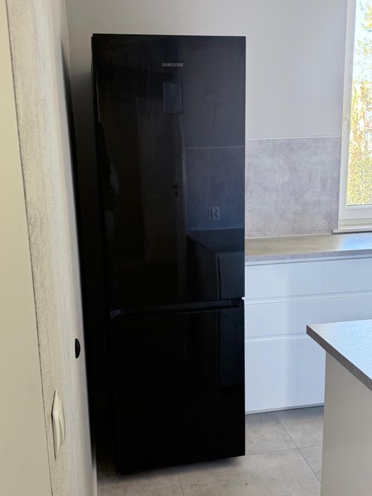 Samsung SpaceMax™, No Frost RB34T672EBN lodówka sprzedamlodówkę czarną