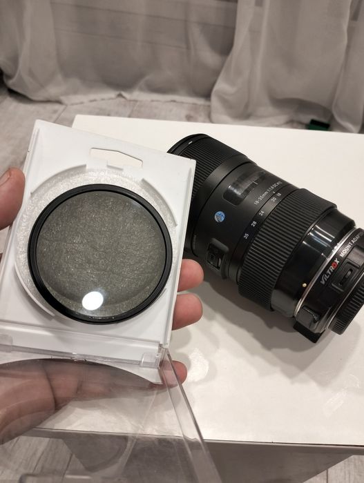 Об'єктив Sigma AF 18-35mm f/1,8 DC для CANON + подарки